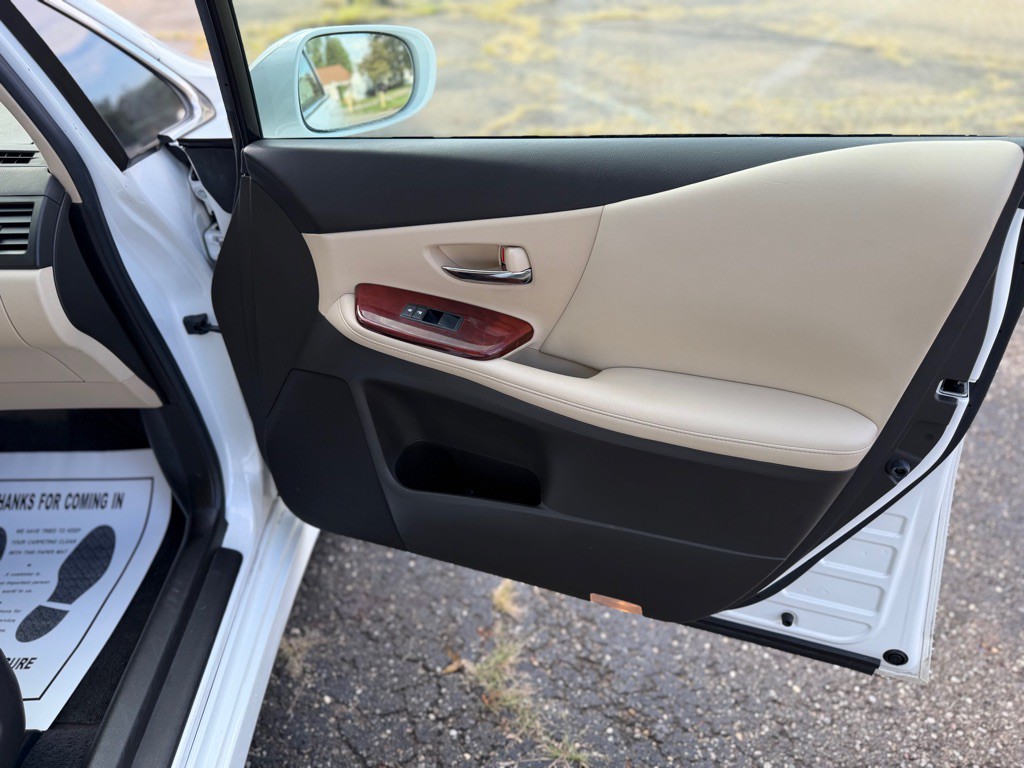 2010 Lexus HS Image 19