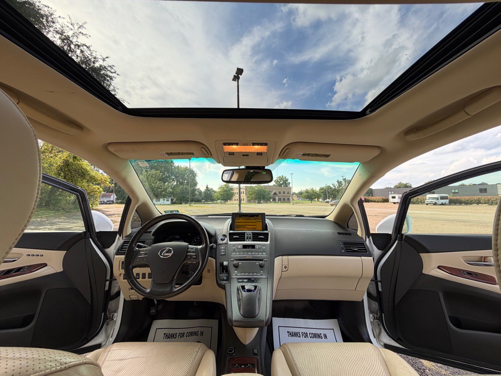 2010 Lexus HS Image 20