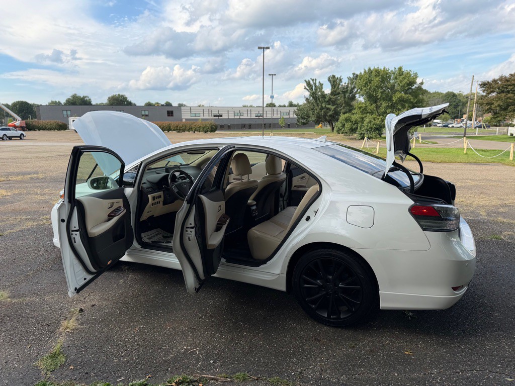 2010 Lexus HS Image 24