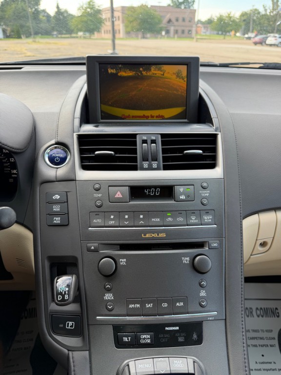 2010 Lexus HS Image 32