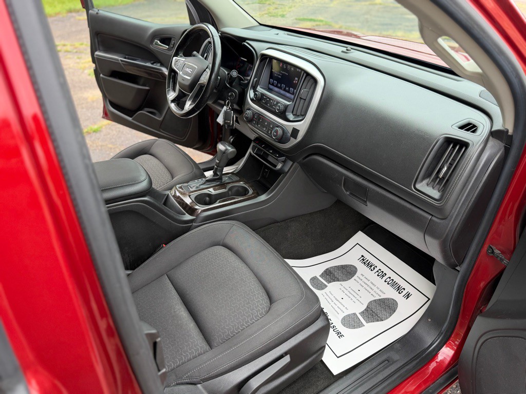2016 GMC Canyon Image 15
