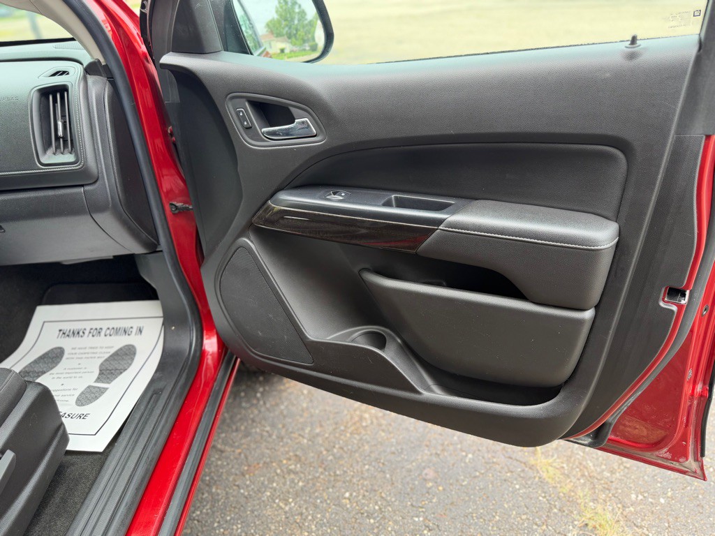 2016 GMC Canyon Image 17