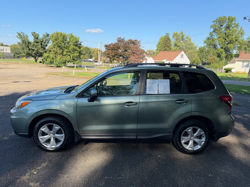 2015 Subaru Forester Image 7