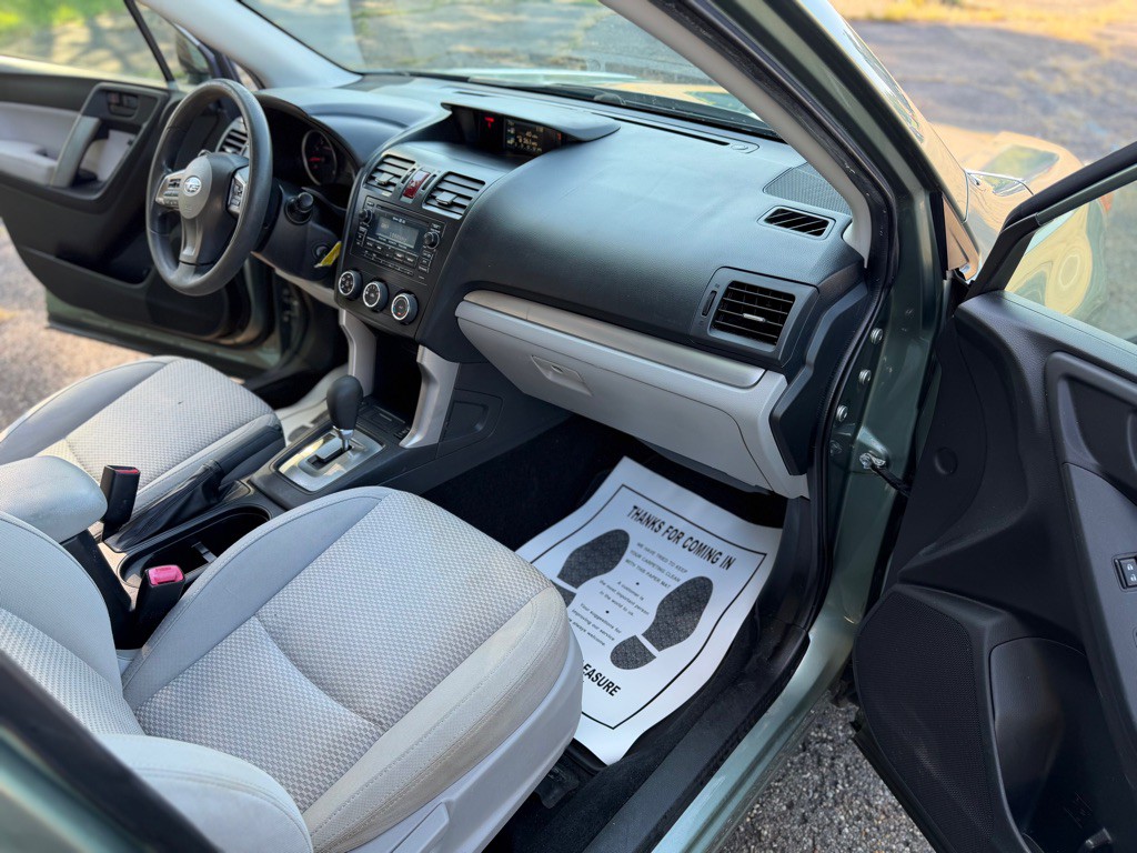 2015 Subaru Forester Image 20