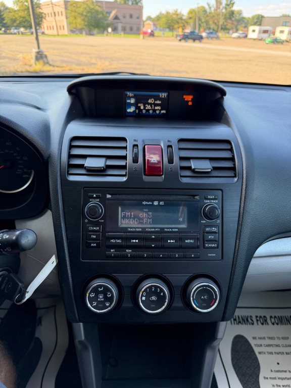 2015 Subaru Forester Image 31