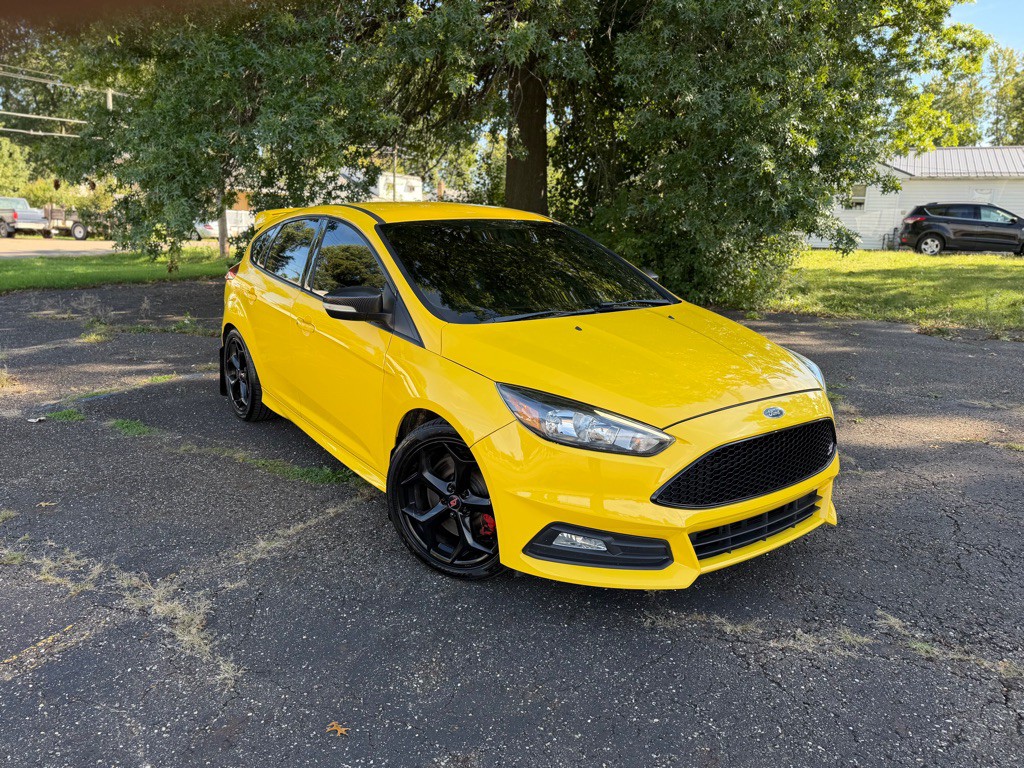 2017 Ford Focus Image 4