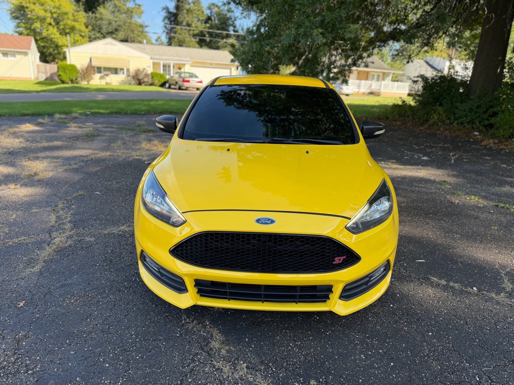 2017 Ford Focus Image 5