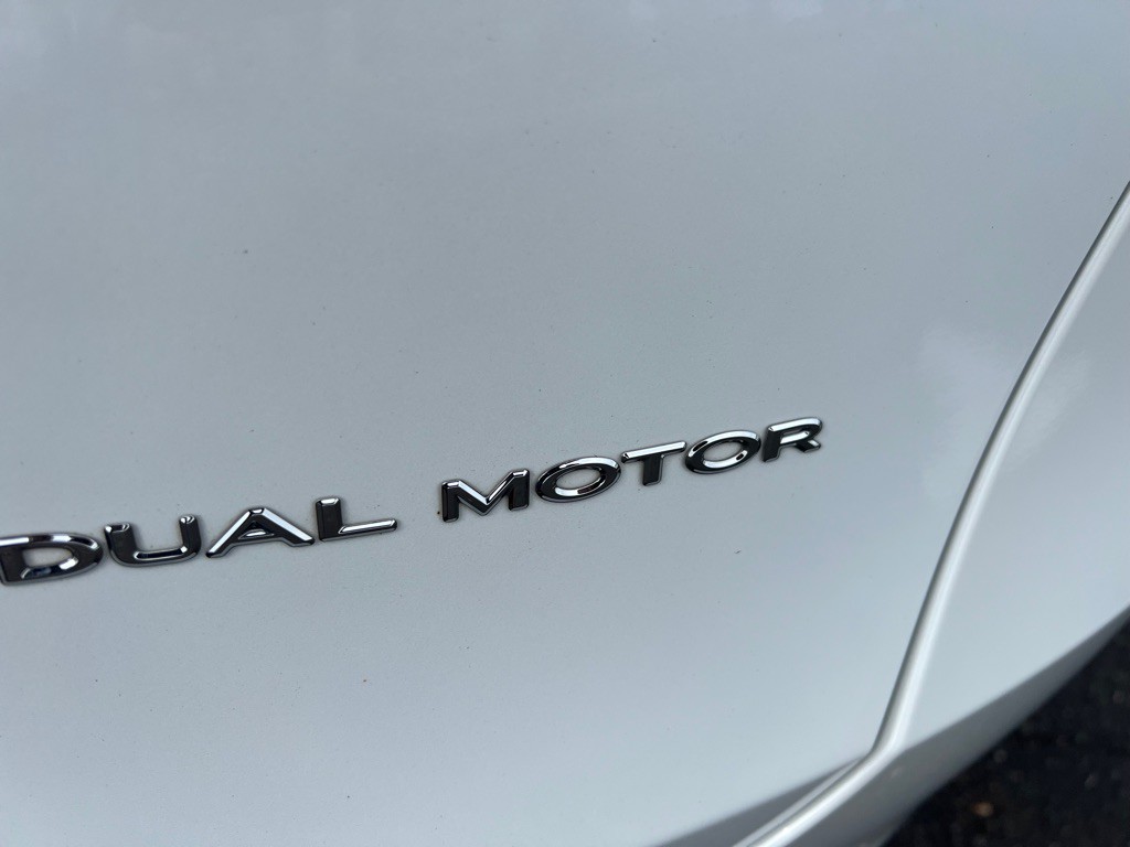2021 Tesla Model Y Image 25