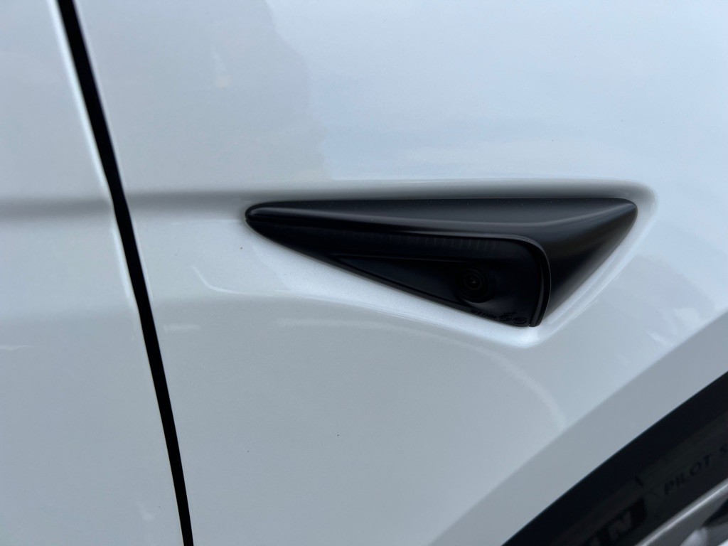2021 Tesla Model Y Image 47