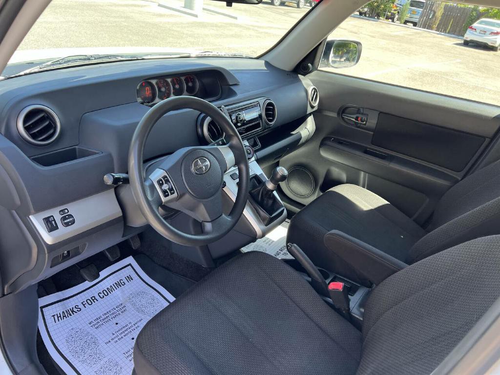 2008 Scion xB Image 10