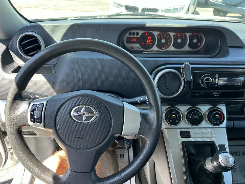 2008 Scion xB Image 11