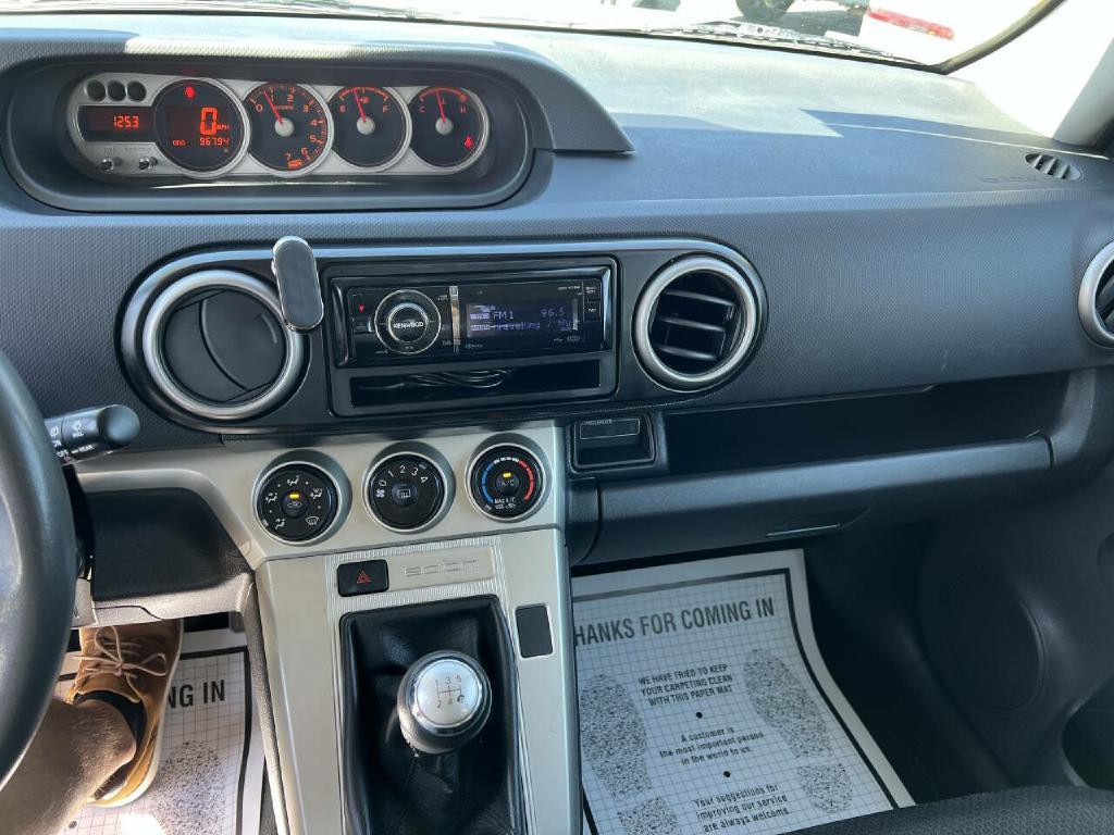 2008 Scion xB Image 12