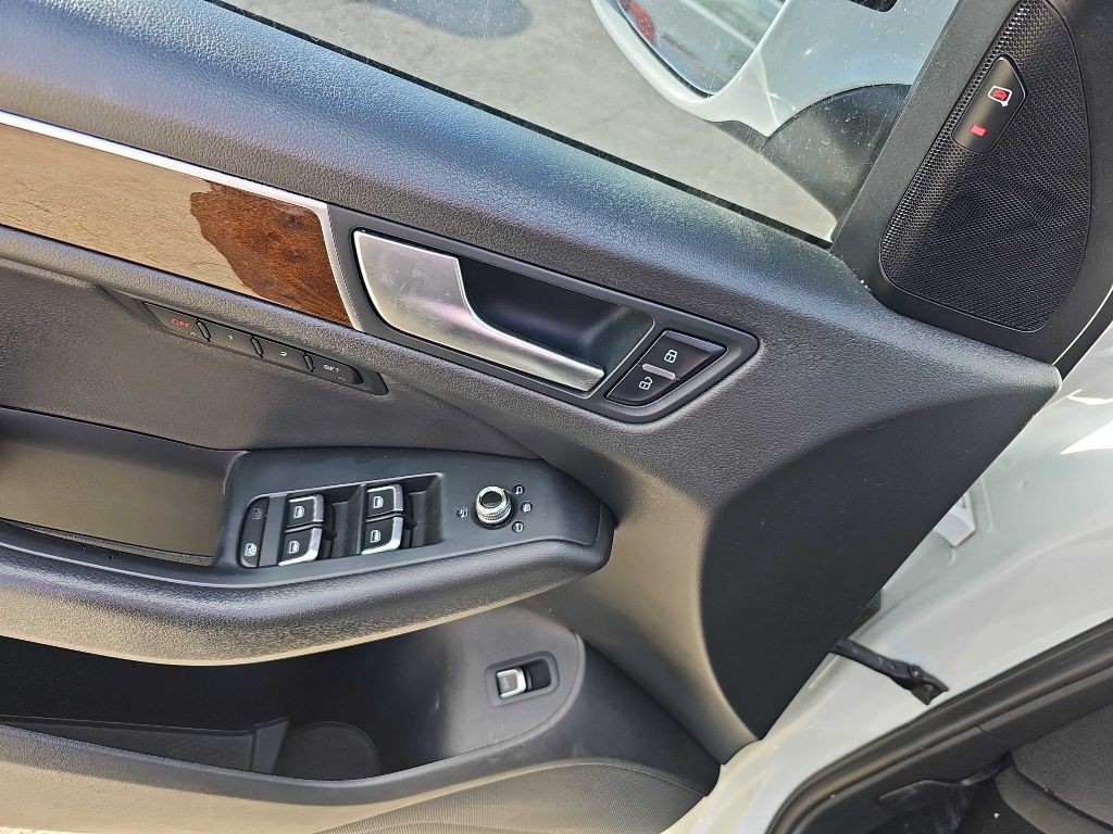 2015 Audi Q5 Image 32