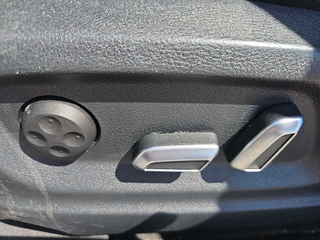 2015 Audi Q5 Image 90