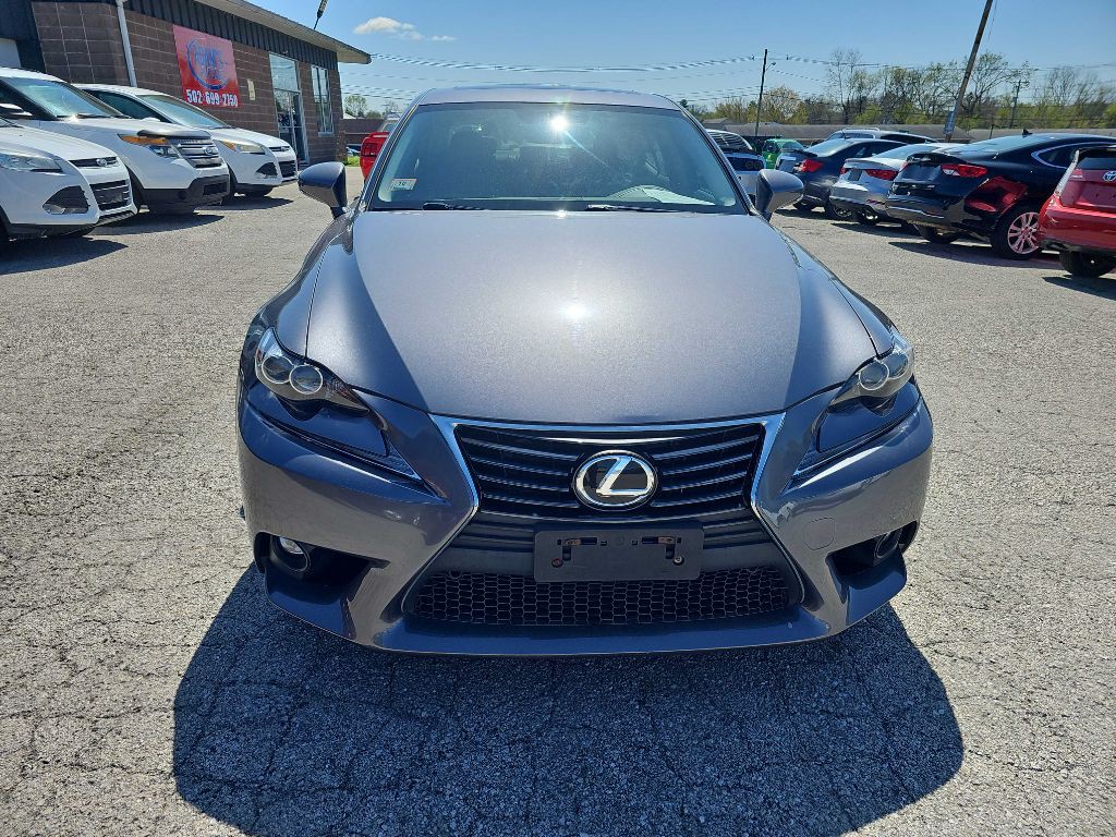 2016 Lexus IS 300 Image 38