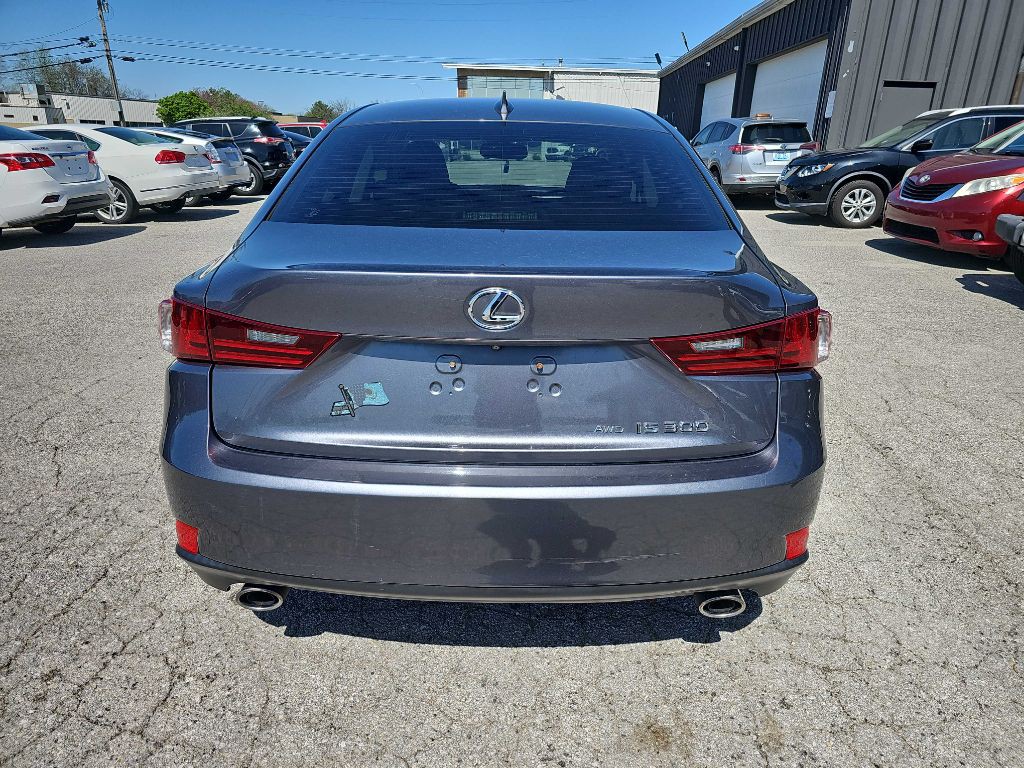 2016 Lexus IS 300 Image 47