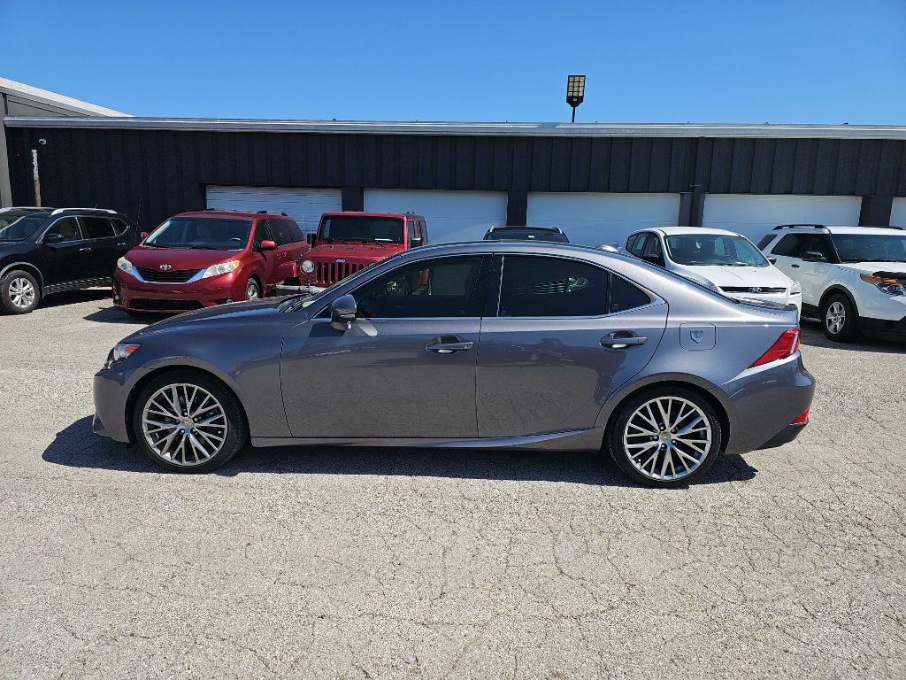 2016 Lexus IS 300 Image 50