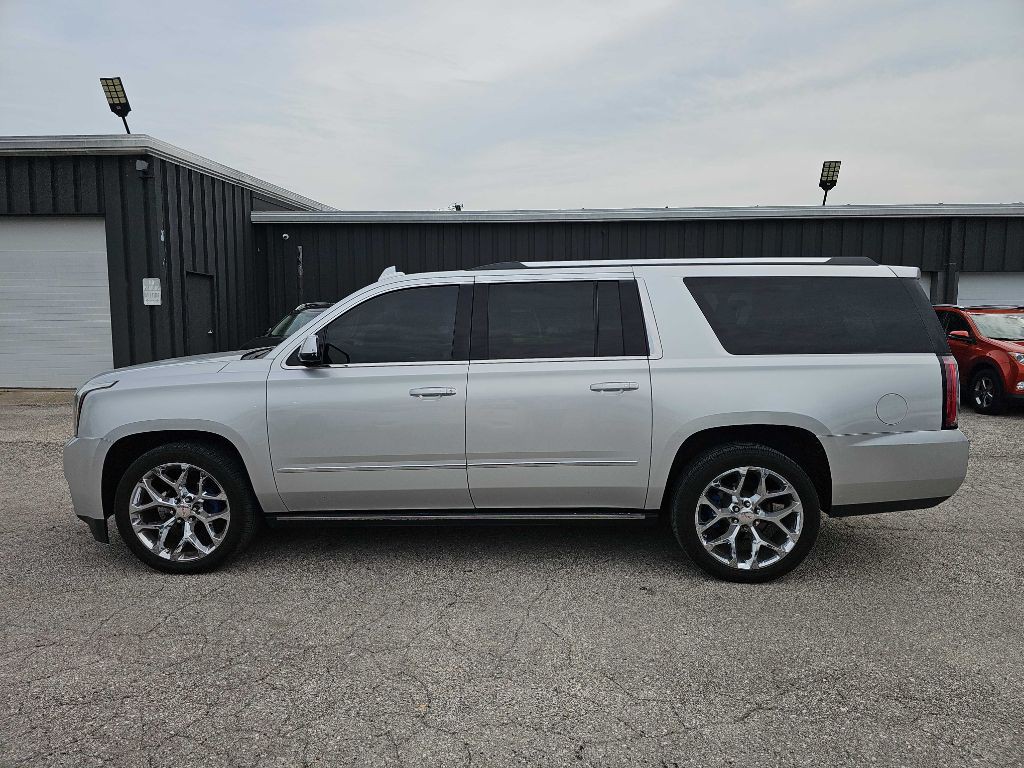 2016 GMC Yukon Image 13
