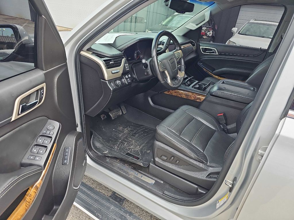 2016 GMC Yukon Image 31