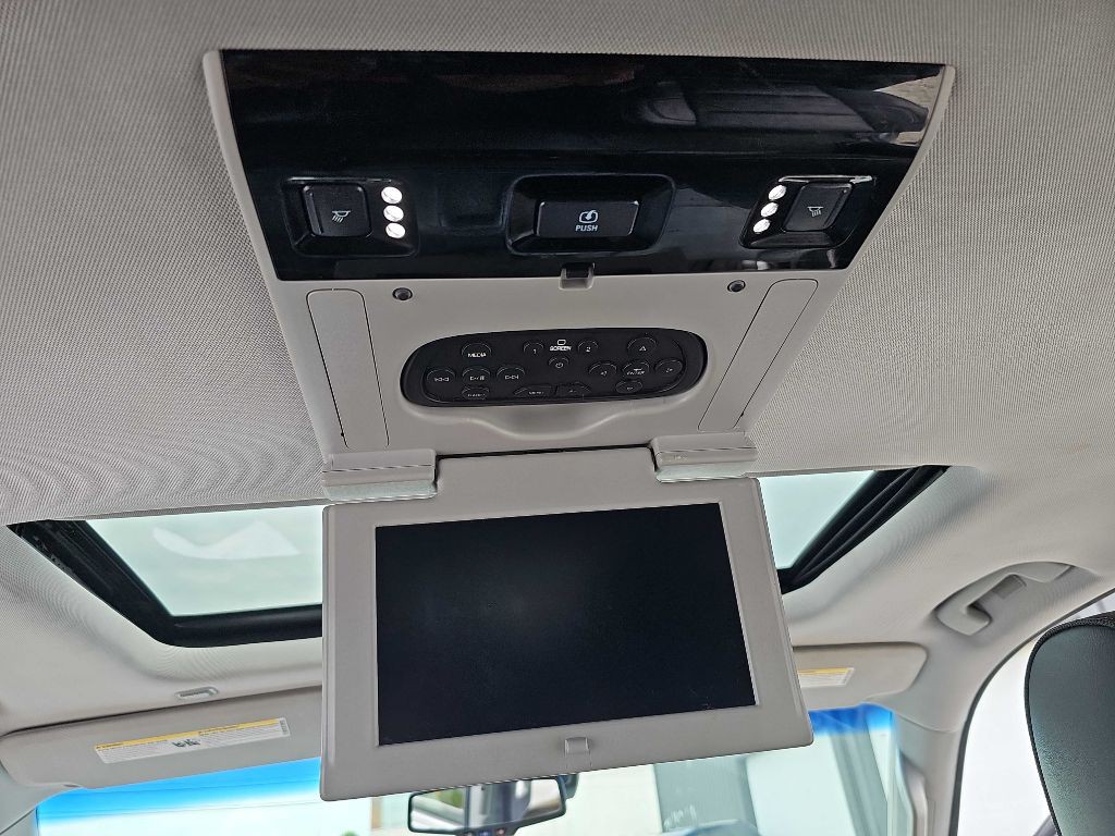 2016 GMC Yukon Image 42