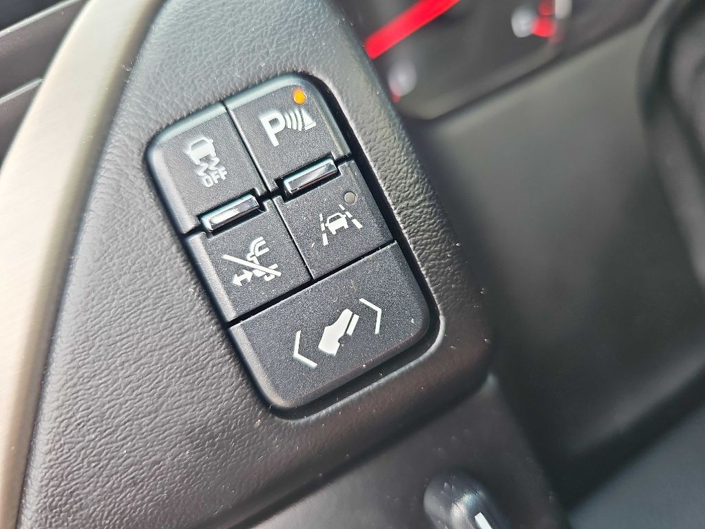2016 GMC Yukon Image 55