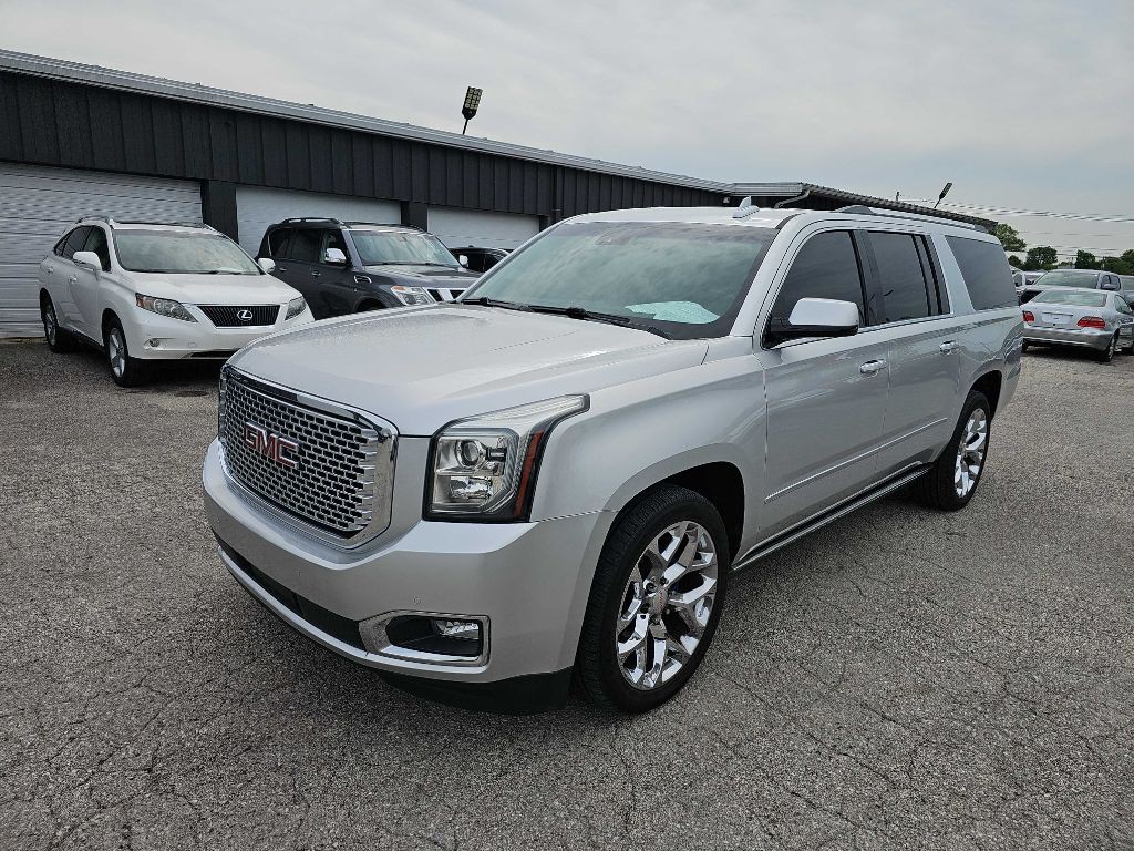2016 GMC Yukon Image 2