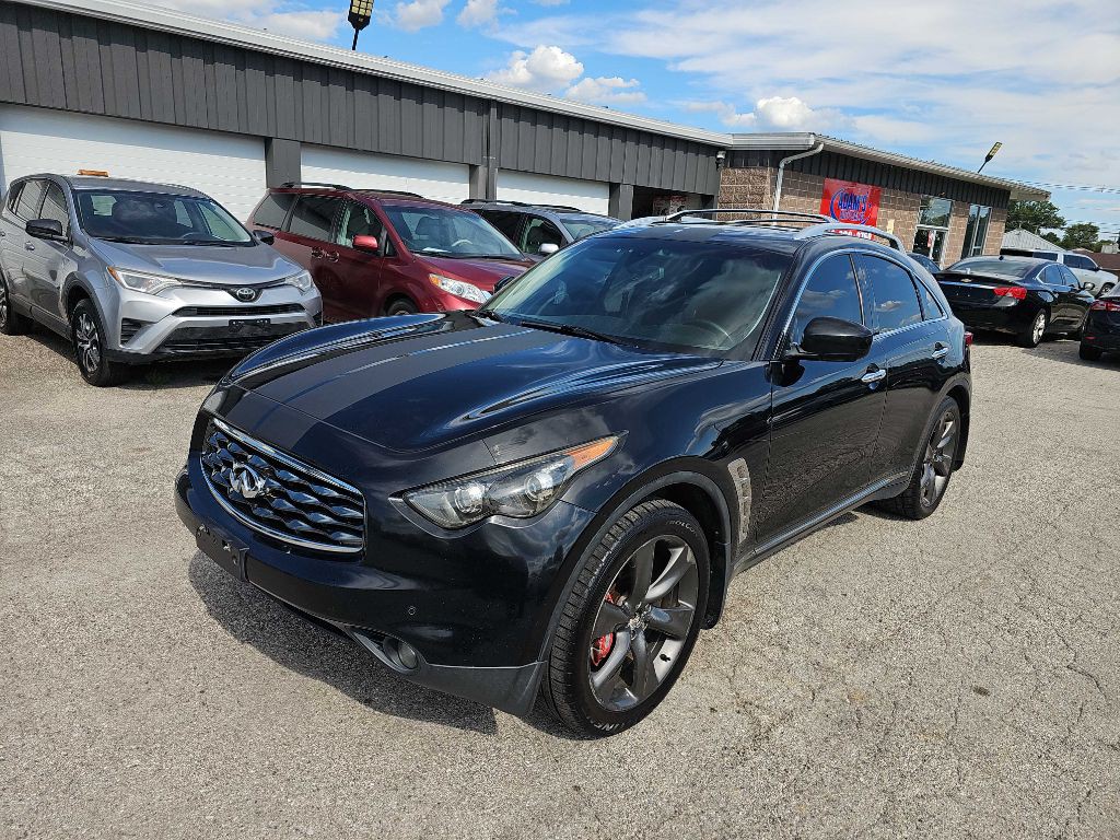 2010 INFINITI FX50 Image 2