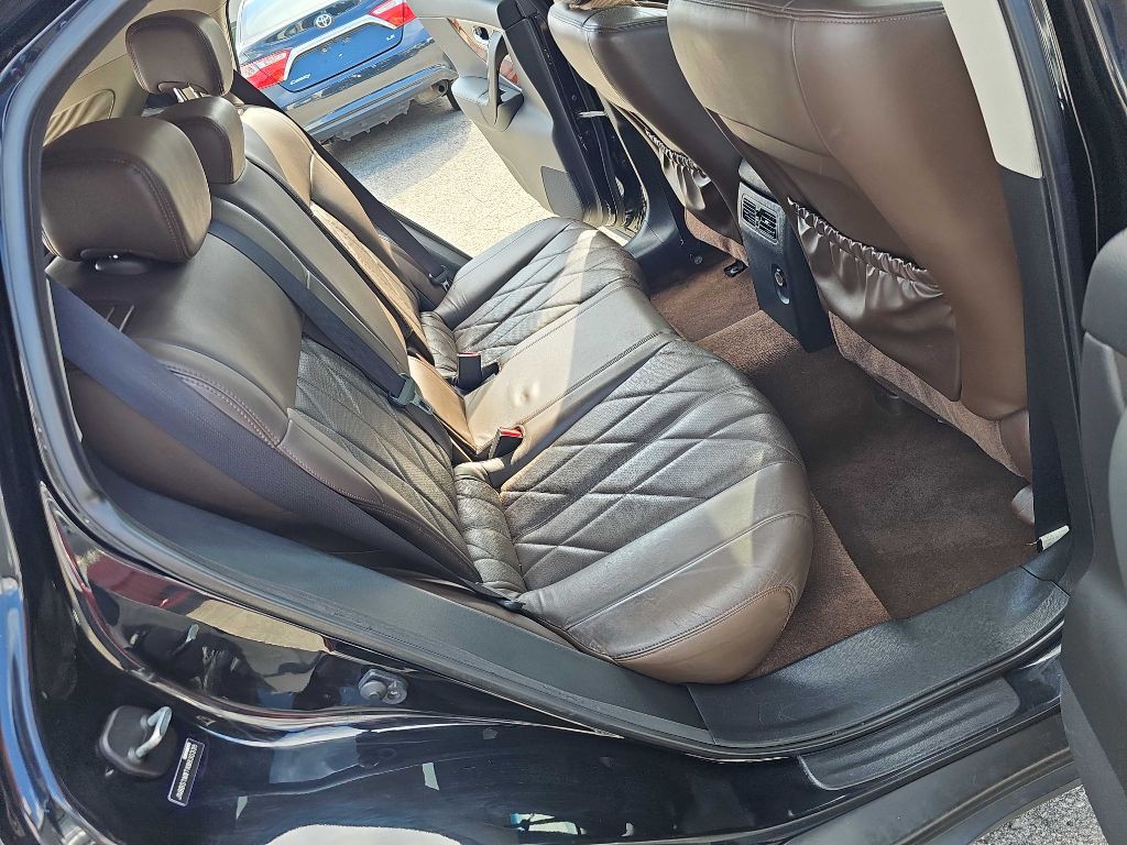 2010 INFINITI FX50 Image 26