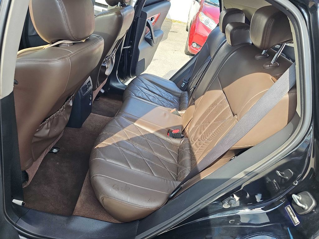 2010 INFINITI FX50 Image 27