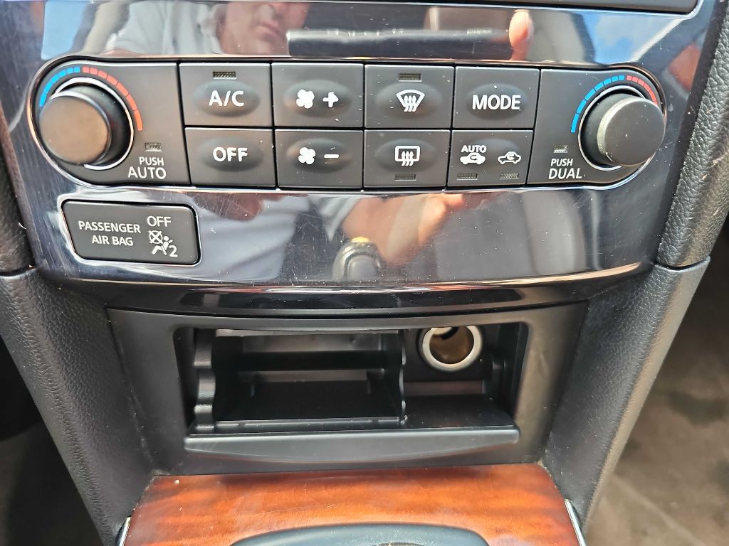 2010 INFINITI FX50 Image 48