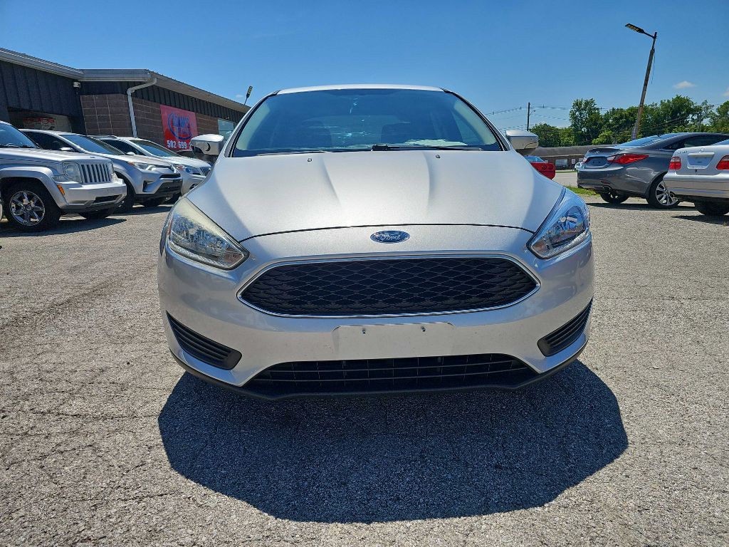 2017 Ford Focus Image 4
