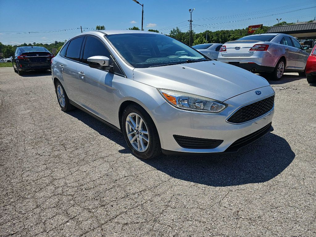 2017 Ford Focus Image 6