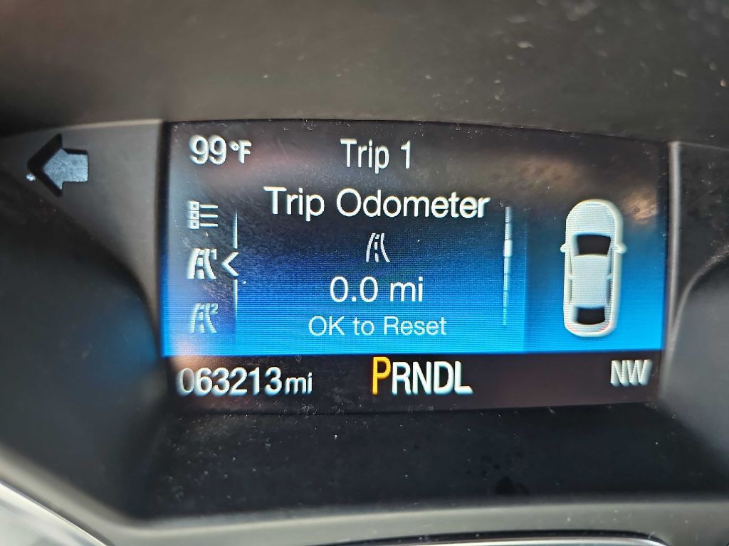 2017 Ford Focus Image 45