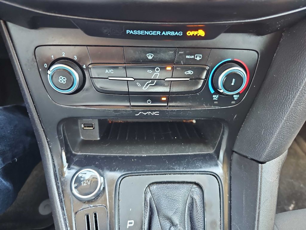 2017 Ford Focus Image 49