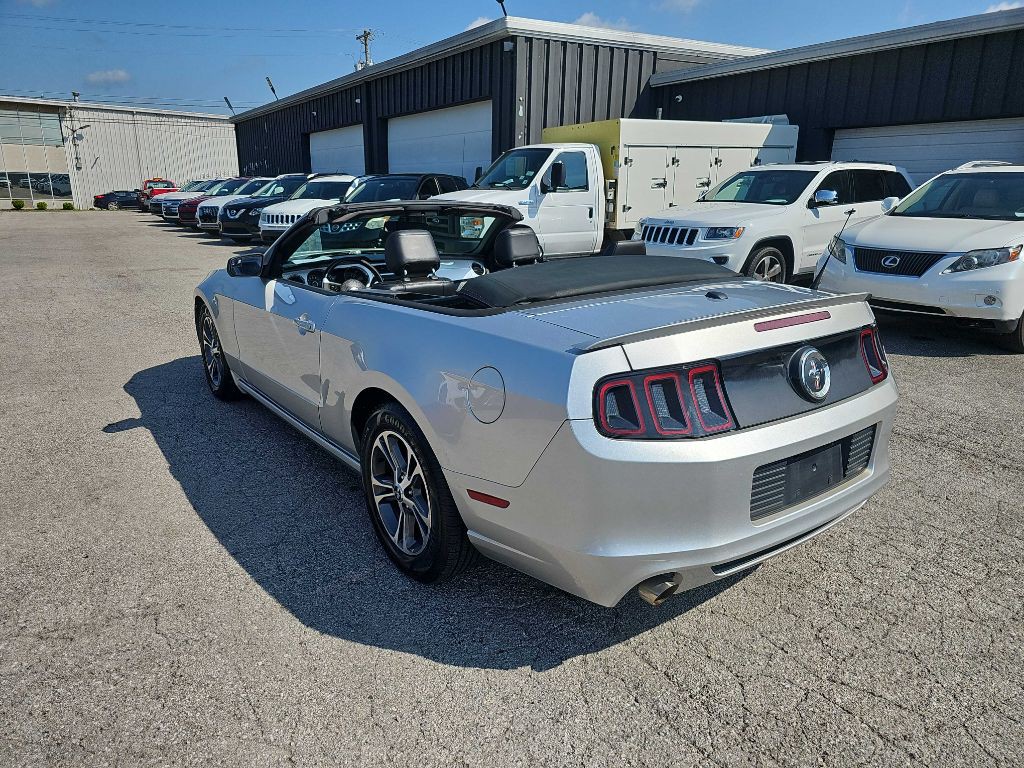 2014 Ford Mustang Image 7