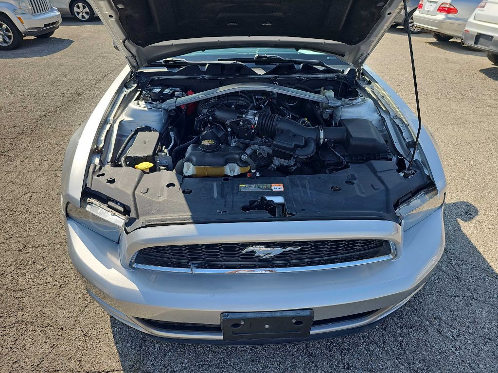 2014 Ford Mustang Image 27
