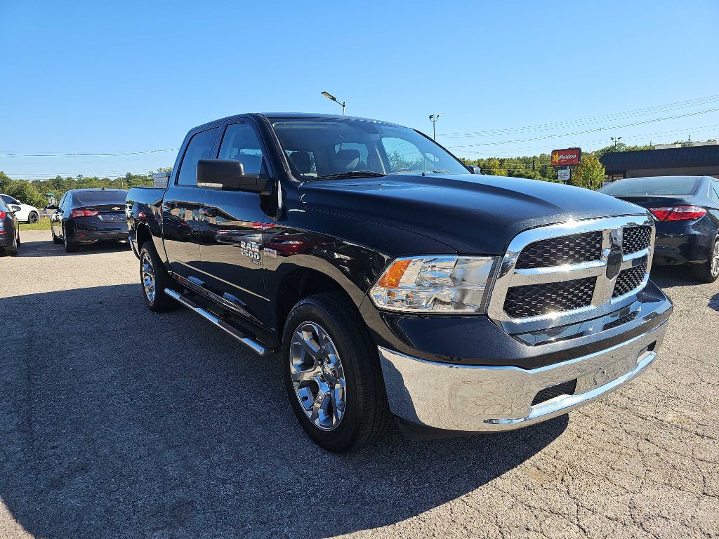 2019 RAM 1500 Image 3