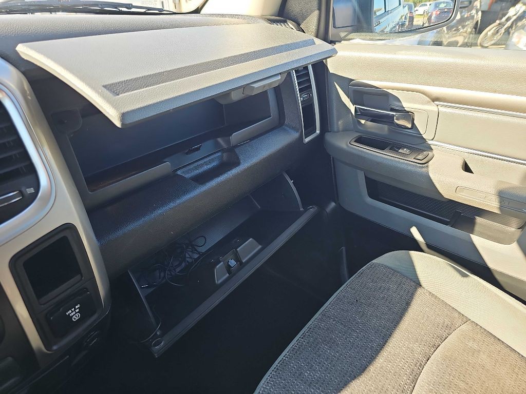 2019 RAM 1500 Image 73