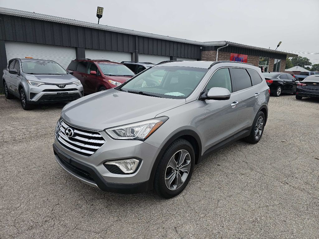 2016 Hyundai Santa Fe Image 2