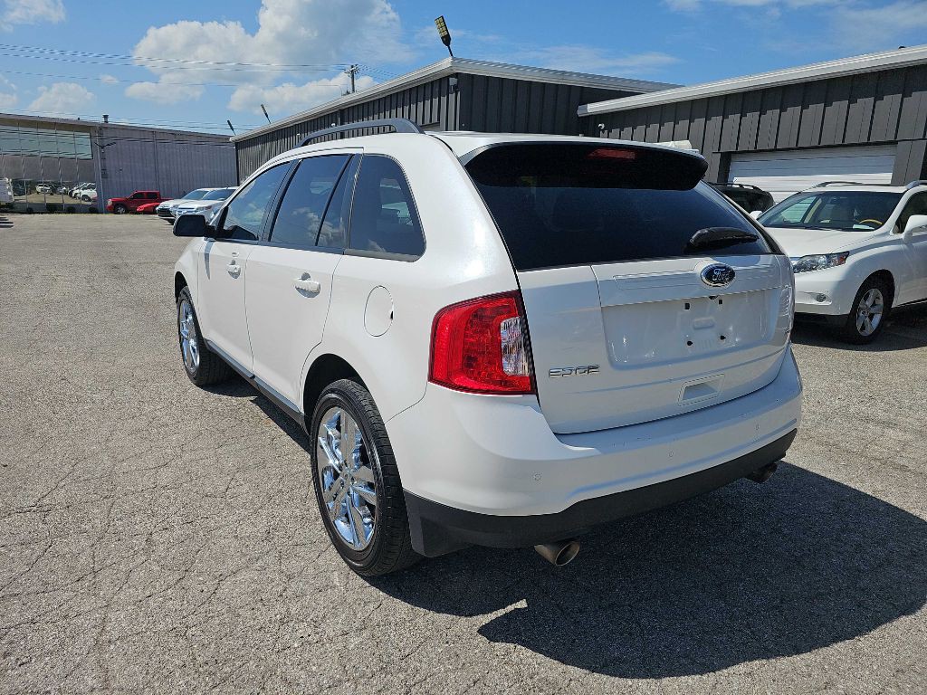 2013 Ford Edge Image 11
