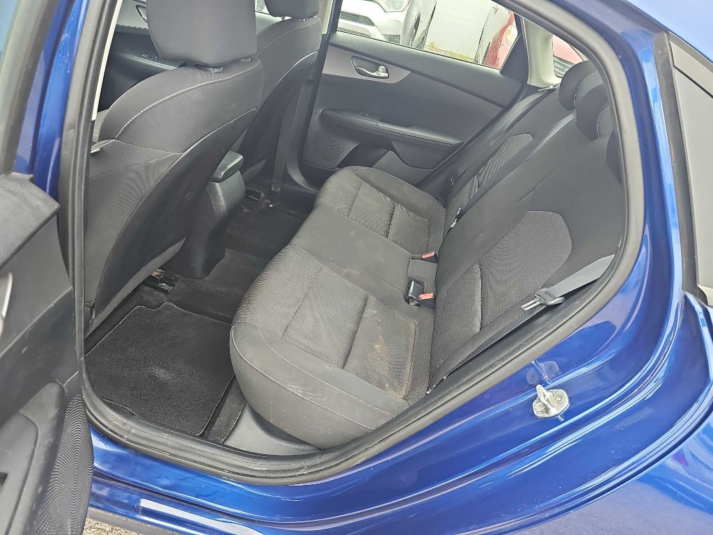 2019 Kia Forte Image 28