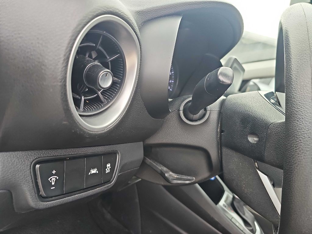 2019 Kia Forte Image 31