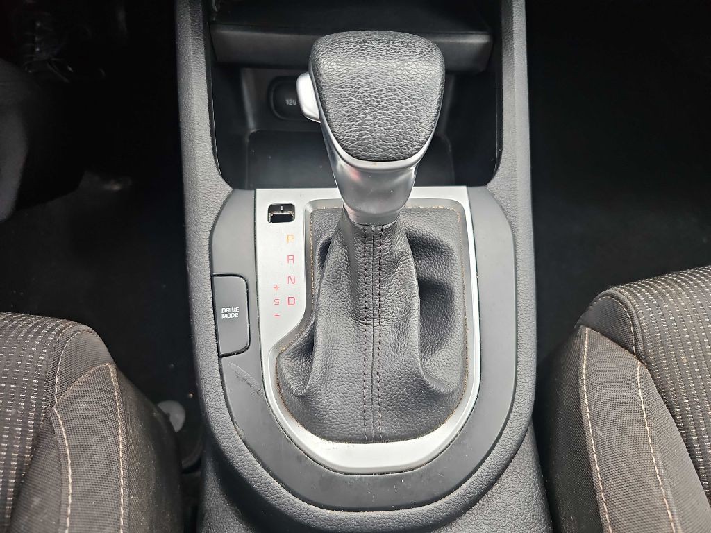 2019 Kia Forte Image 42
