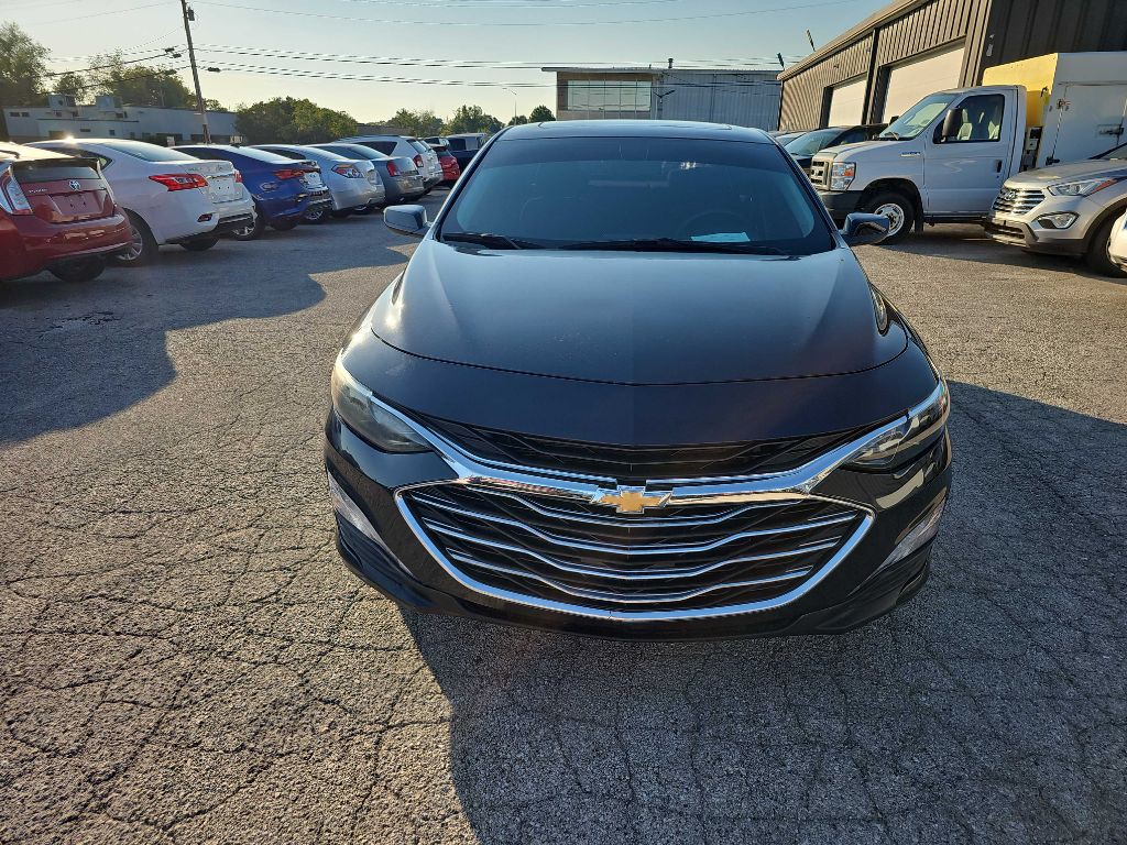 2022 Chevrolet Malibu Image 4