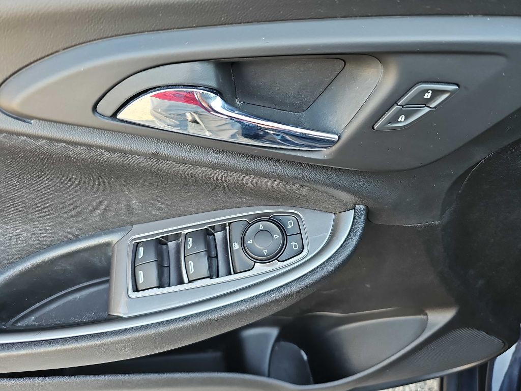 2022 Chevrolet Malibu Image 34