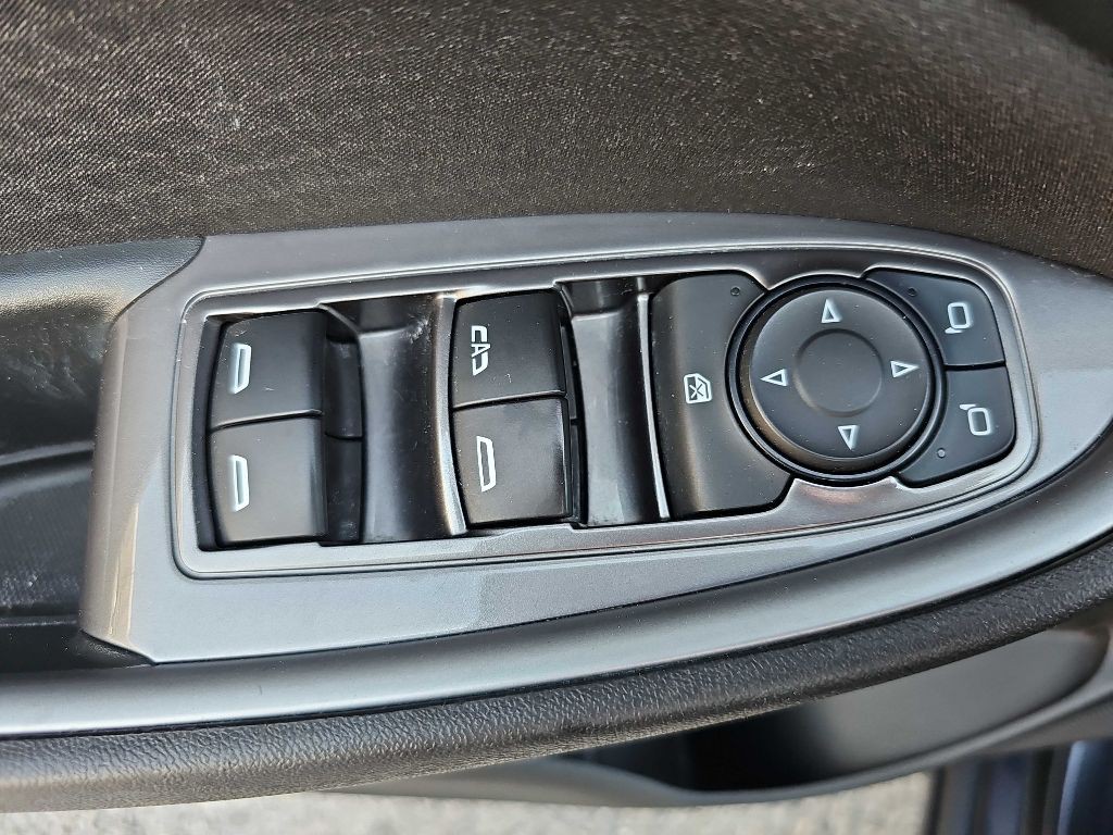 2022 Chevrolet Malibu Image 35