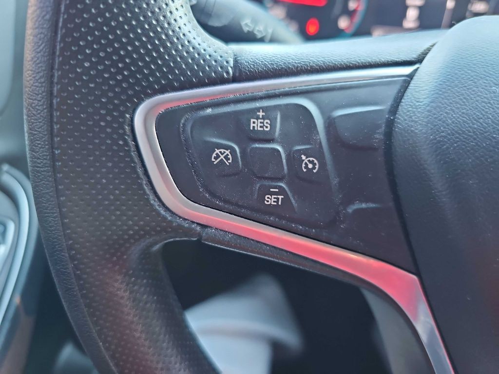 2022 Chevrolet Malibu Image 38