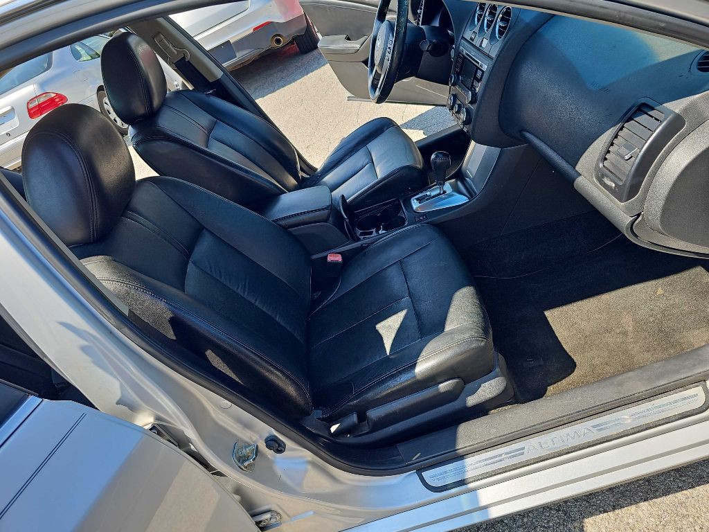 2012 Nissan Altima Image 26