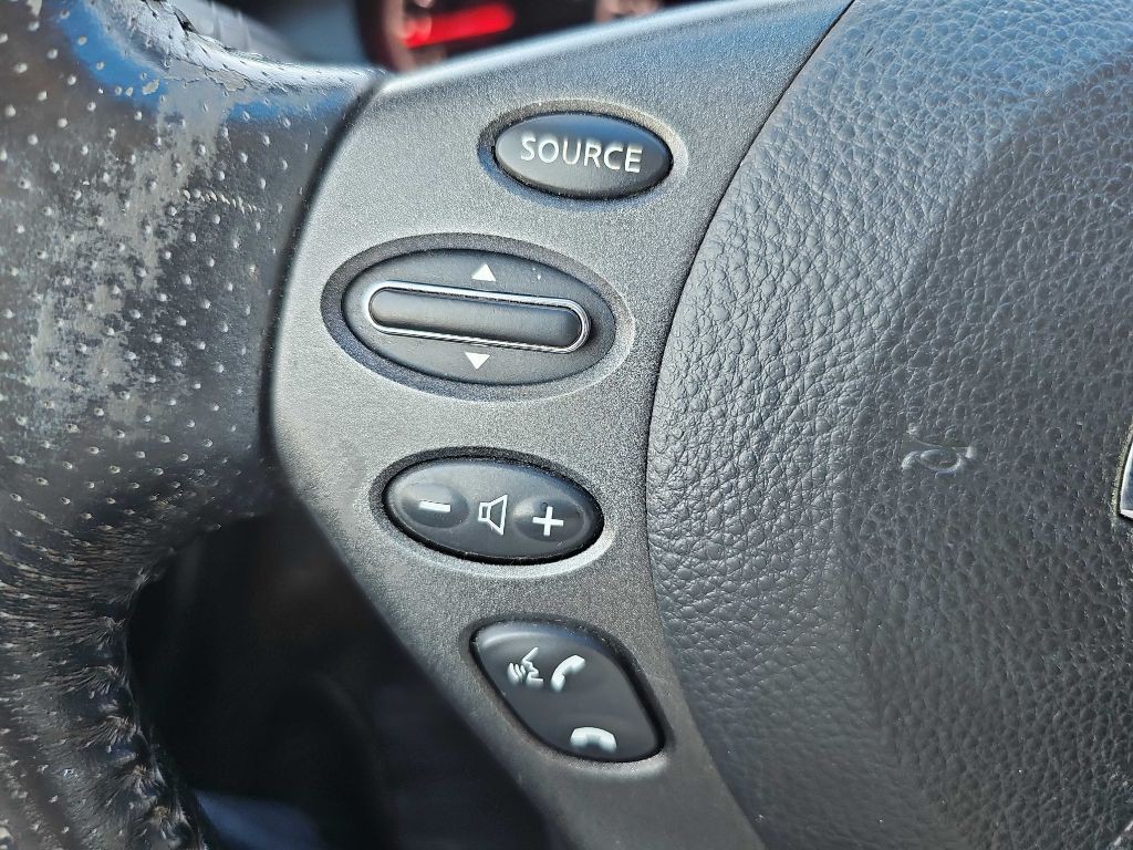 2012 Nissan Altima Image 35