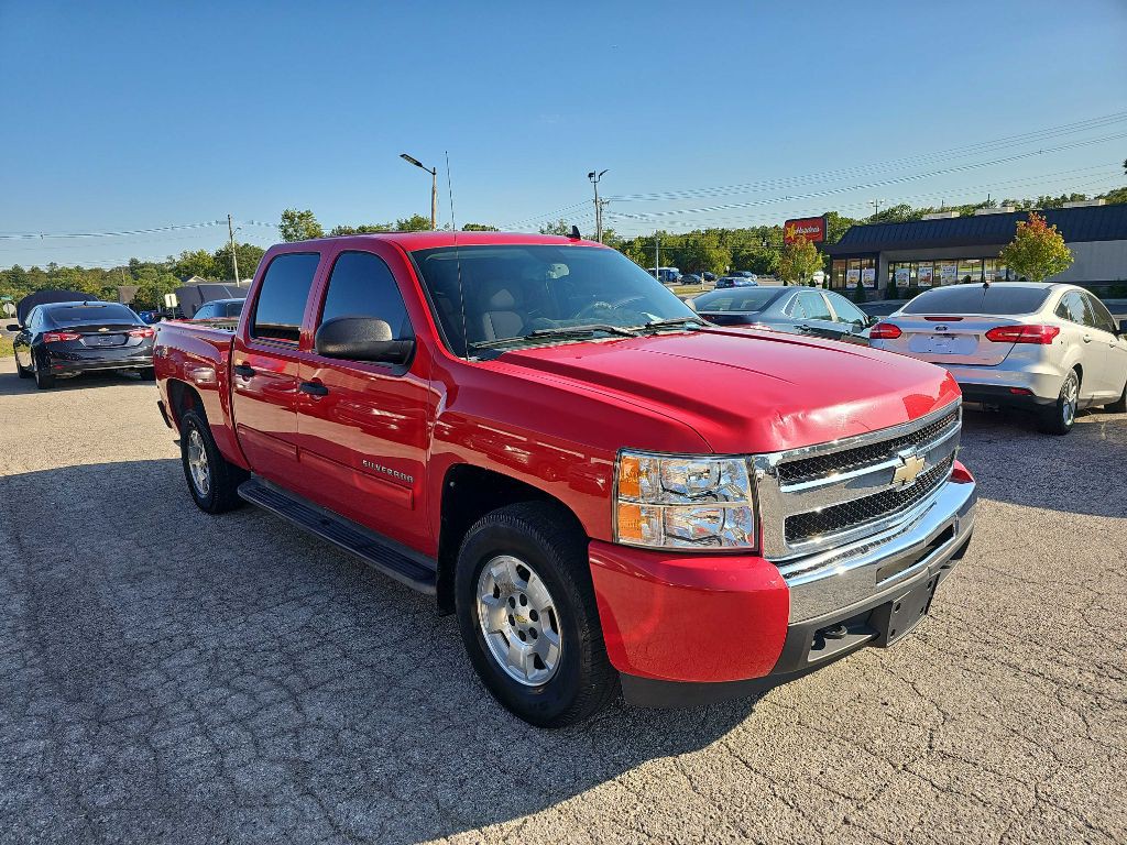 2010 Chevrolet Silverado 1500 Image 2
